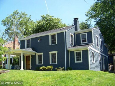 7913 Chelton Rd, Bethesda, MD 20814 - photo 2