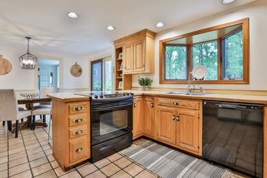 5 Rolling Ridge Rd, Andover, MA 01810 - photo 4