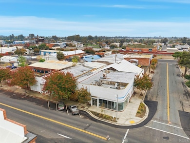 203 E 7th St, Hanford, CA 93230 - photo 3