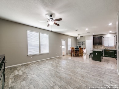 8911 Silver City, San Antonio, TX 78254 - photo 4