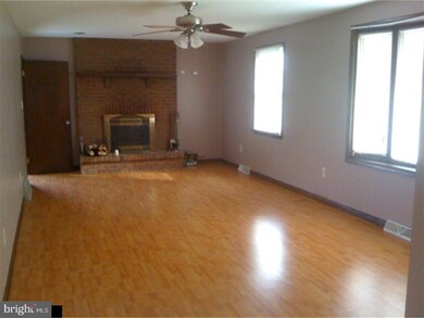 2595 S Brookfield St, Vineland, NJ 08361 - photo 3