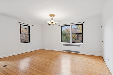 69-40 Yellowstone Blvd unit 121, Forest Hills, NY 11375 - photo 6