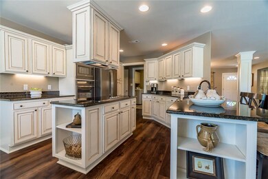 Your family cooks will love the workspace here.