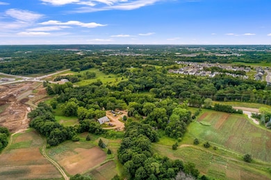 6680 S Robert Trail, Inver Grove Heights, MN 55077 - photo 4