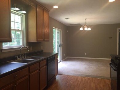 325 Creekside Dr unit 130, Gray, GA 31032 - photo 4