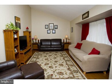 552 Beverly Dr, Magnolia, NJ 08049 - photo 3