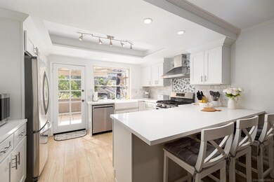 5611 Adobe Falls Rd unit A, San Diego, CA 92120 - photo 3