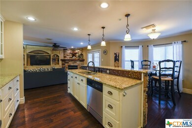 1603 Gruene Cove, New Braunfels, TX 78130 - photo 5