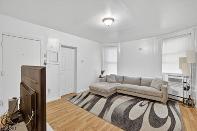 186 3rd St, Newark, NJ 07107 - photo 7