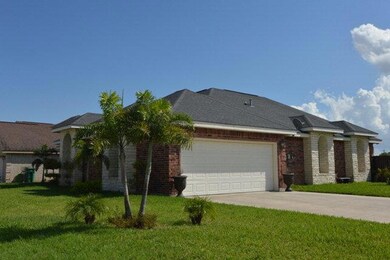 908 E Dorothy Ave, Pharr, TX 78577 - photo 3