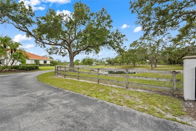 7025 Saddle Creek Cir, Sarasota, FL 34241 - photo 6