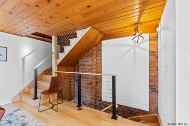 80 Willett St, Albany, NY 12210 - photo 5