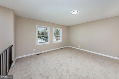 101 Roanoke St, Fredericksburg, VA 22407 - photo 2