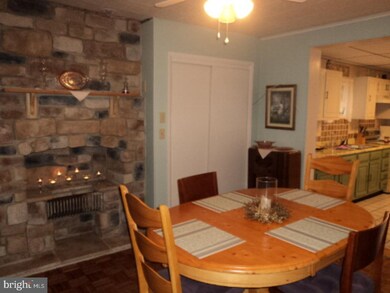 120 S Front St, Saint Clair, PA 17970 - photo 7