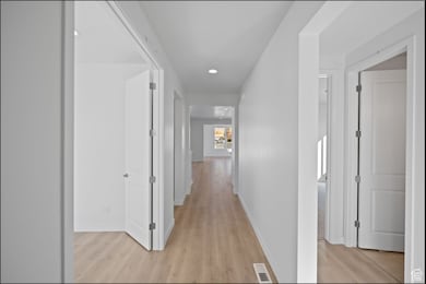 2048 S 4190 W unit 92, South Jordan, UT 84009 - photo 2