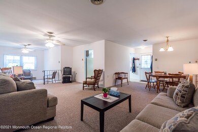 17 Rose Ln unit 70, Whiting, NJ 08759 - photo 6