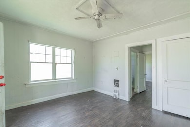 820 W Highland St, Shawnee, OK 74801 - photo 4