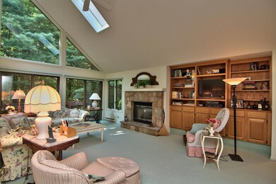 110 Blue Spruce Crescent, Pocono Pines, PA 18350 - photo 3