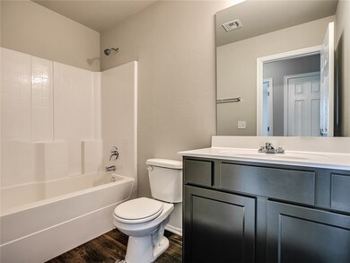 2442 S Ouachita Dr, Fayetteville, AR 72701 - photo 5