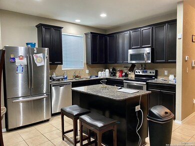 10138 Round Ridge, San Antonio, TX 78254 - photo 4