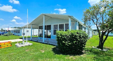 6226 Red Feather Dr, Zephyrhills, FL 33542 - photo 6