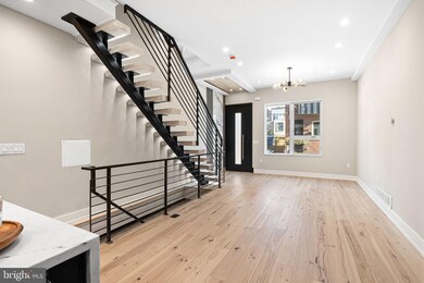 1318 Dorrance St, Philadelphia, PA 19146 - photo 6