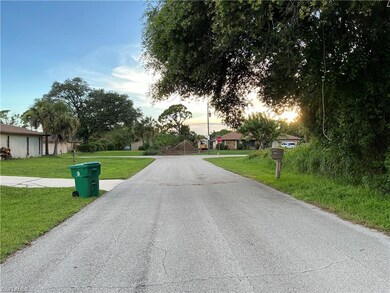 1252 Fleetwood Dr NW, Port Charlotte, FL 33948 - photo 5