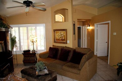 2082 N Sweetwater Living