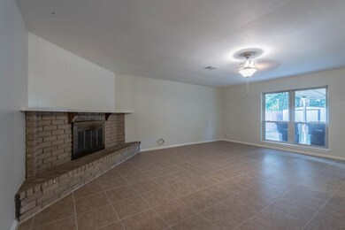 24418 Broken Bow Ln, Hockley, TX 77447 - photo 4