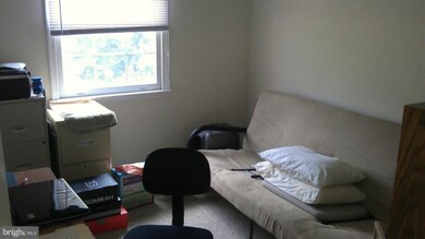 1210 Fairchild Ave, Hagerstown, MD 21742 - photo 5