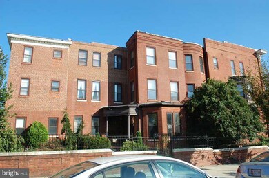 7 S Chester St unit 7D, Baltimore, MD 21231 - photo 2