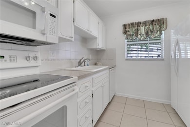 7032 Cedarhurst Dr unit 26B, Fort Myers, FL 33919 - photo 5