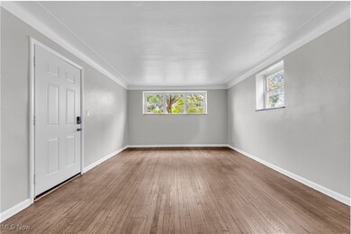 5175 Warrensville Center Rd unit 1, Maple Heights, OH 44137 - photo 7