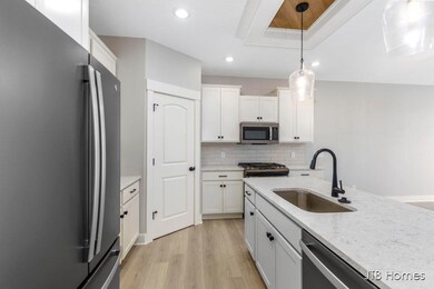 3751 Leenheer Dr unit 5, Grandville, MI 49418 - photo 6