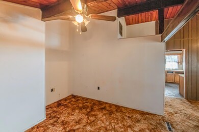 Livingroom-2 (2)