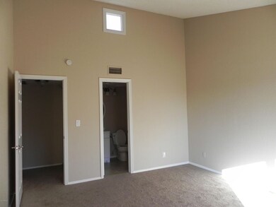 05 Master Bedroom 02