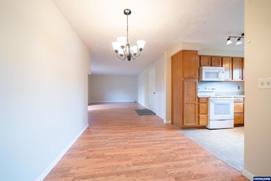 4555 Swallow Ct NE, Salem, OR 97301 - photo 6