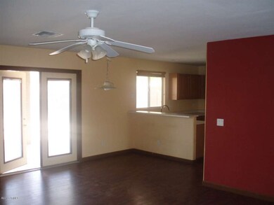 12206 W BLOOMFIELD RD DINING