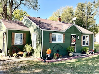 104 4th St, Winchester, KS 66097 - photo 2