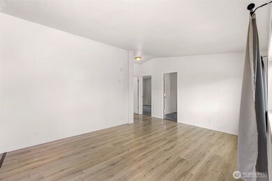 700 N Reed St unit 101, Sedro Woolley, WA 98284 - photo 4