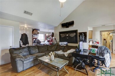 124 S Sheftall Cir, Savannah, GA 31410 - photo 5