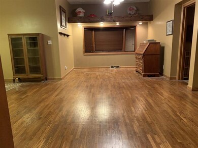 1047 E 119th St, Mulvane, KS 67110 - photo 4