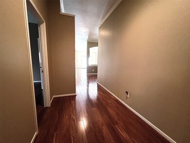 8939 Green Ray Dr, Houston, TX 77095 - photo 4