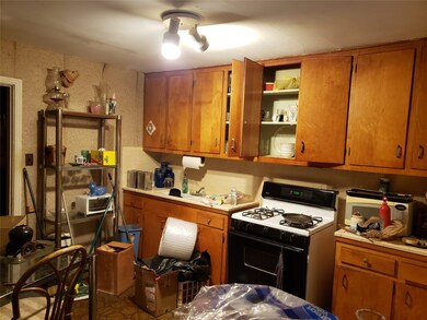 10002 Gloyna St, Houston, TX 77088 - photo 5