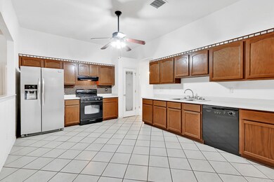 14237 Desert Sage Dr, Horizon City, TX 79928 - photo 7