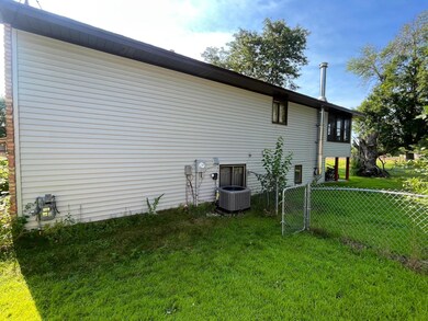 3349 74th Cir N, Brooklyn Park, MN 55443 - photo 2