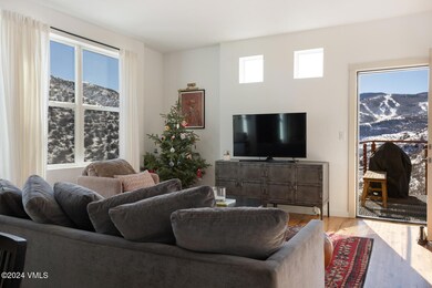 Metcalf Lofts A3 MLS-2