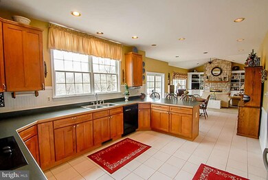 5205 Hodges Rd, Sykesville, MD 21784 - photo 6