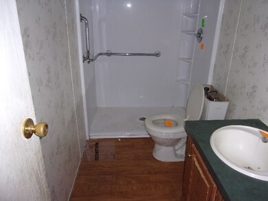 93 Southern Dr, Crawfordville, FL 32327 - photo 6