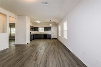 222 Blue Crane St, Huntsville, TX 77320 - photo 3